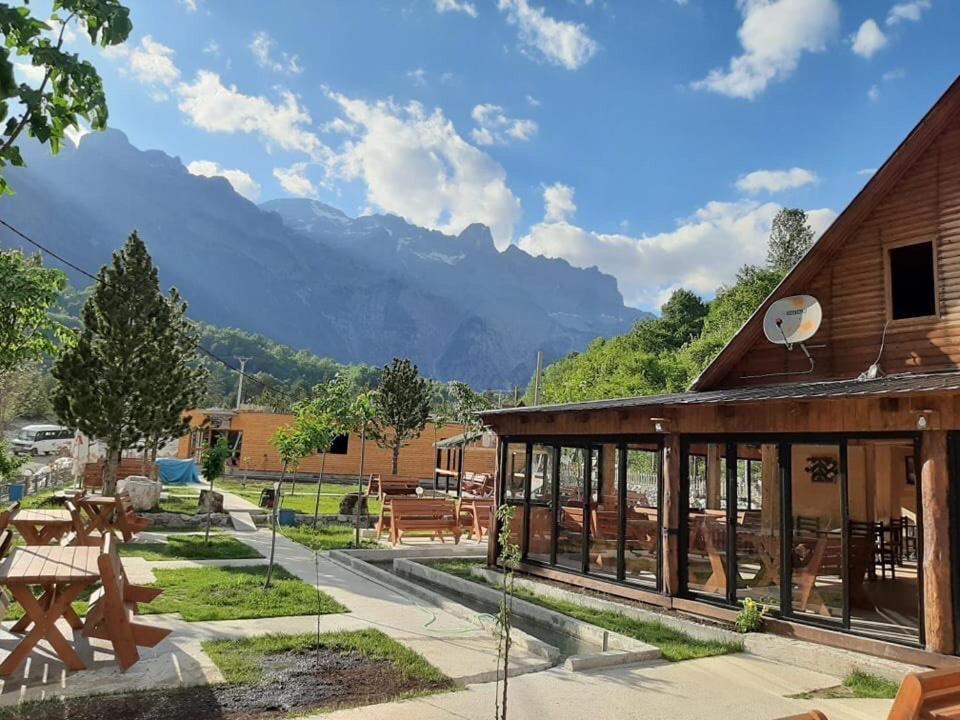 Hotel Jezerca Theth Exterior foto